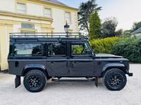 LAND ROVER DEFENDER 110