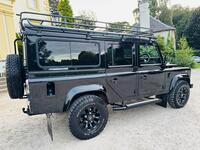 LAND ROVER DEFENDER 110