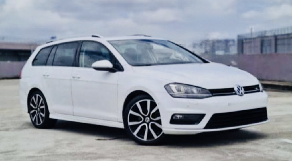 2016 Volkswagen GOLF